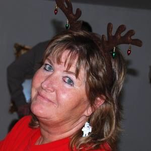 Meet your Posher, Debbie